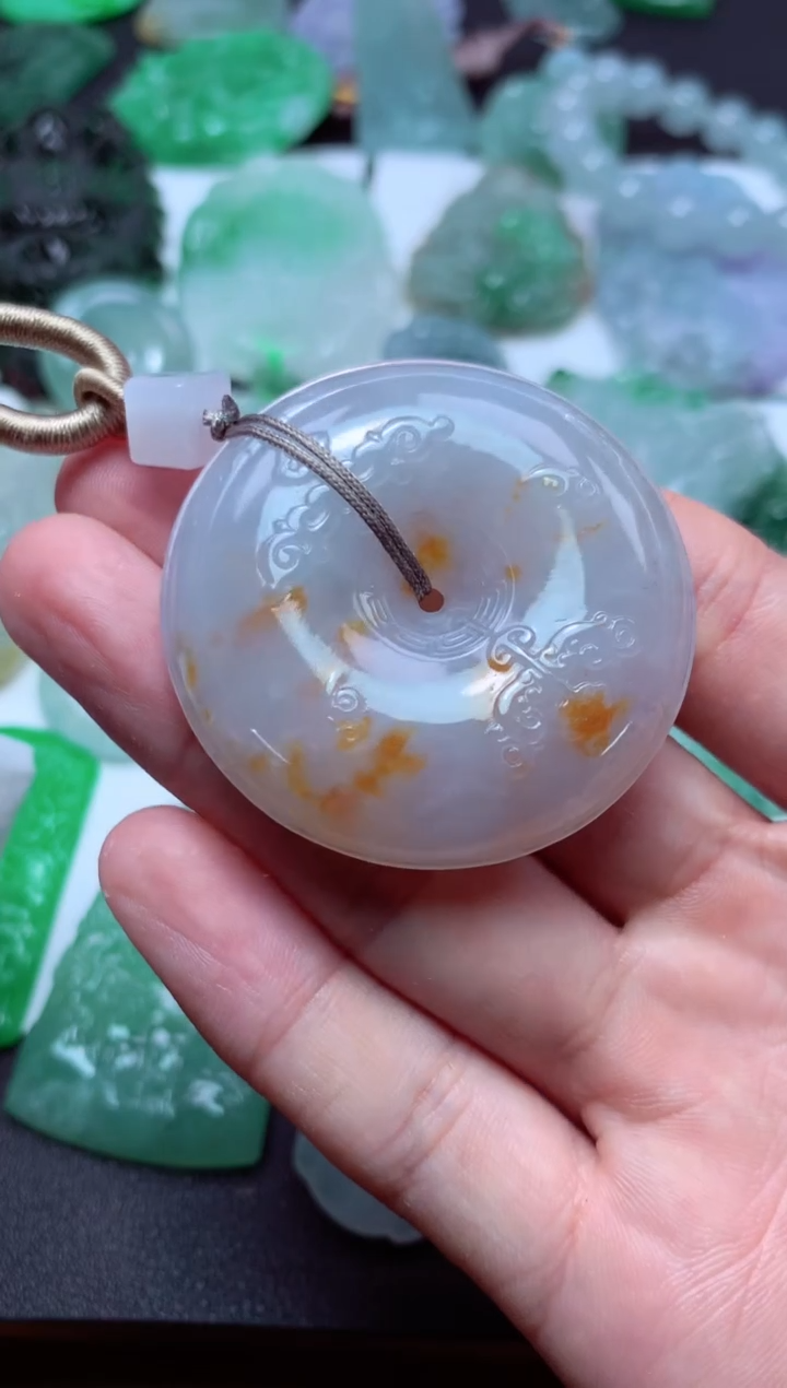 【闪购商品】翡翠颈饰未镶嵌天然翡翠