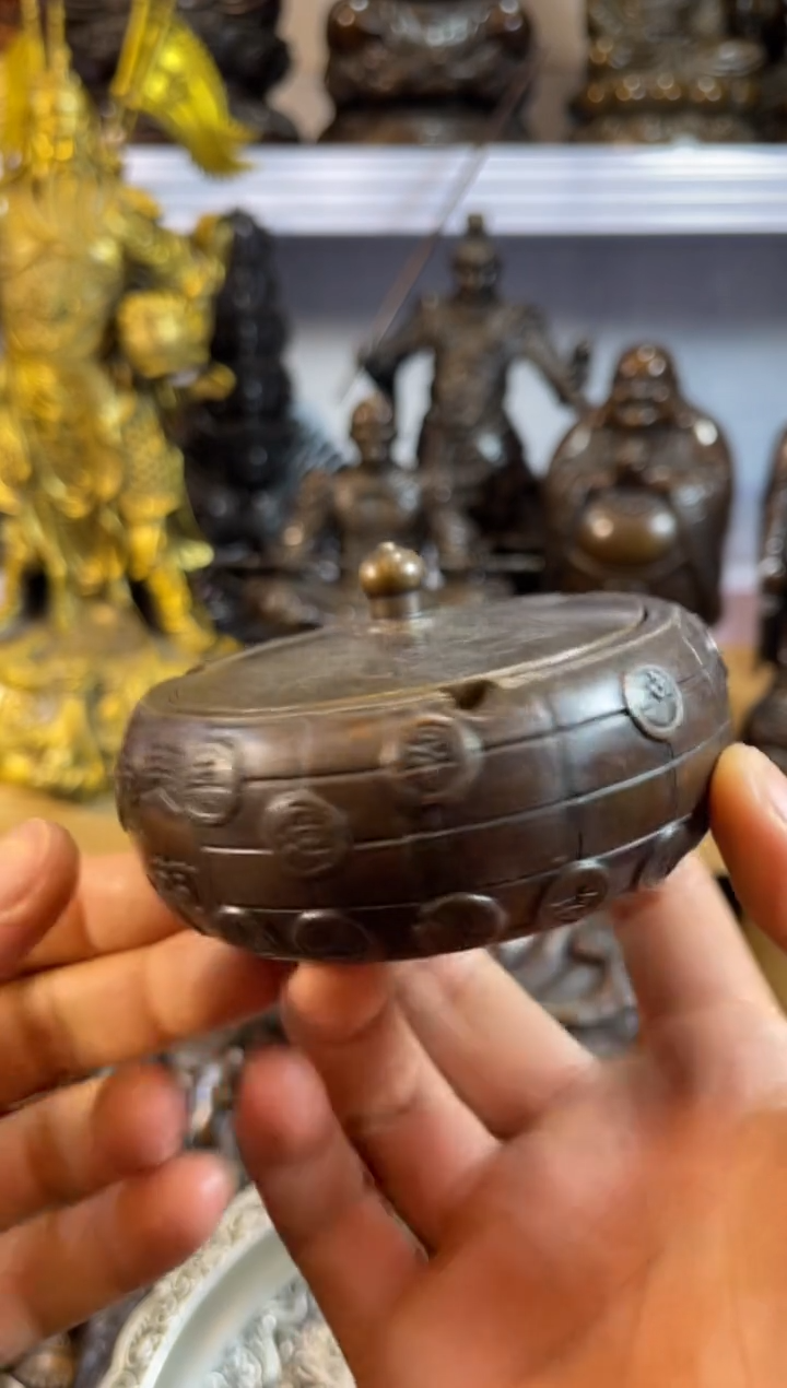 【闪购商品】1案台摆件物品摆件