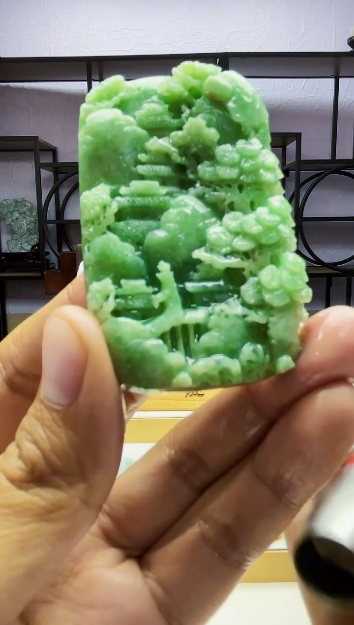 【闪购商品】定制翡翠未镶嵌毛货01260385