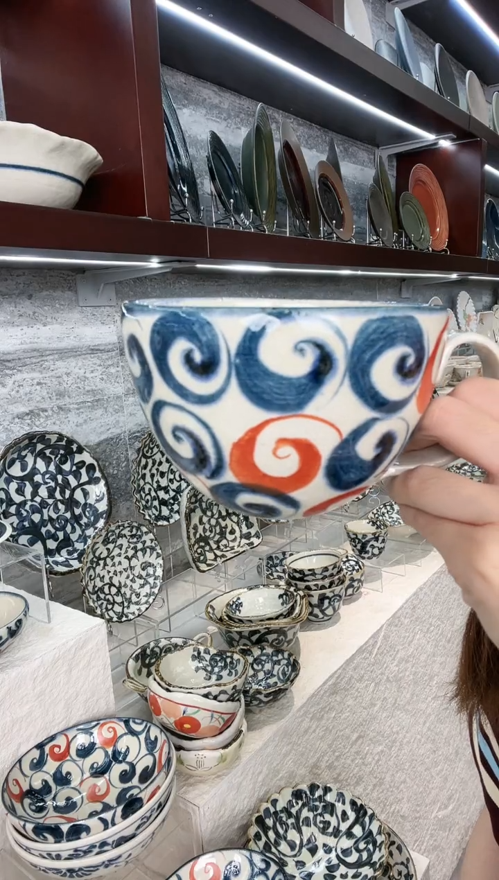 陶宗山窑高款早餐杯-赤绘旋涡