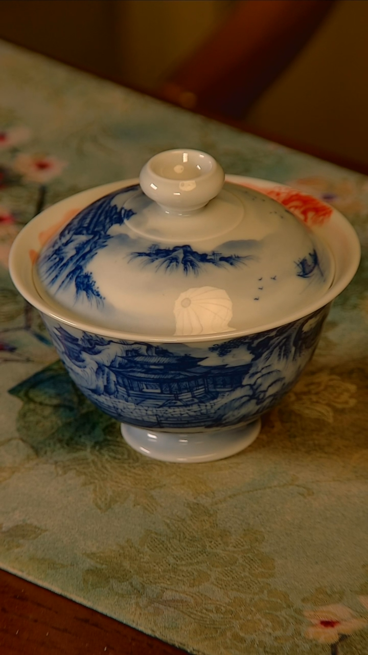 杯手工手绘杯杯很美丽