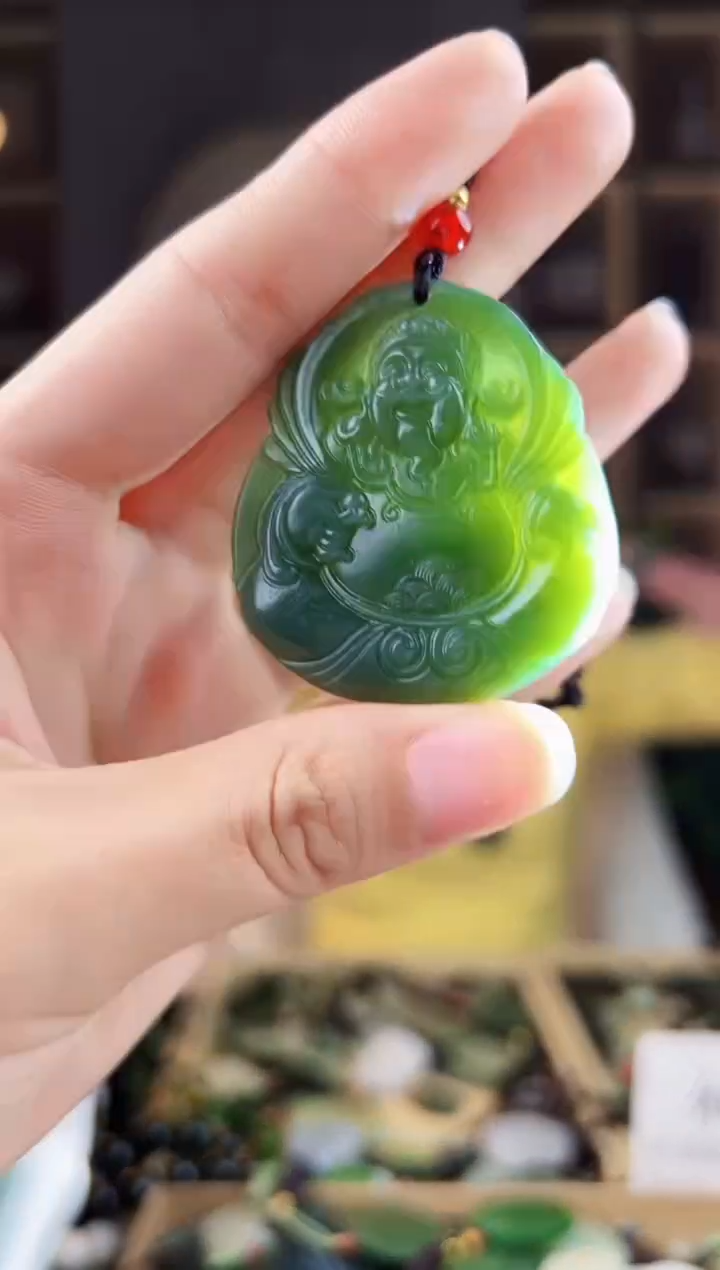 颈饰未镶嵌和田玉拍一发一，多样性发货