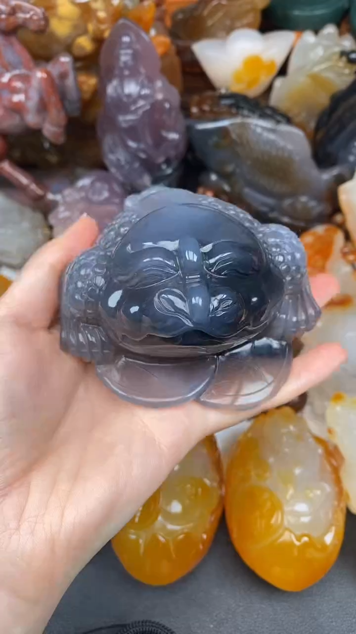 未镶嵌颈饰玛瑙/玉髓万****然AA