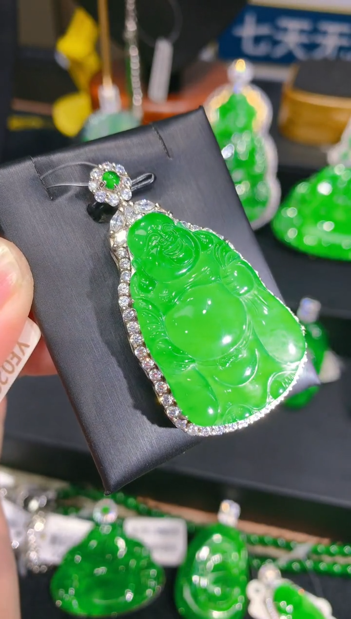 【闪购商品】翡翠颈饰银S925镶嵌51一季