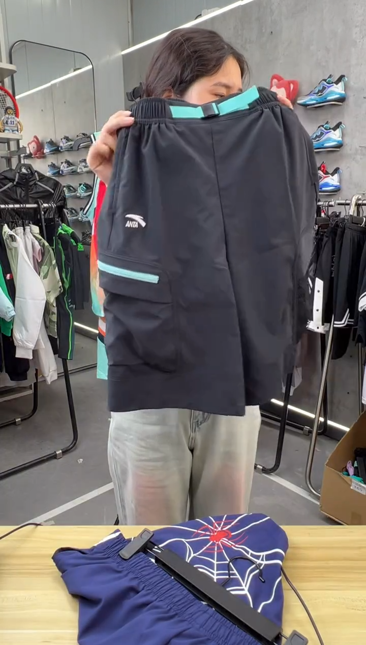 安踏儿童衣服尺码 ：165