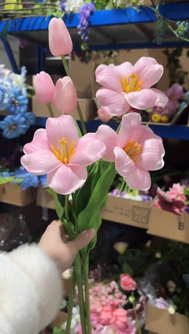 3枝粉色2头布朗尼