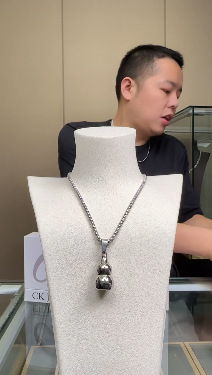 钛钢无钛钢无CK 项链