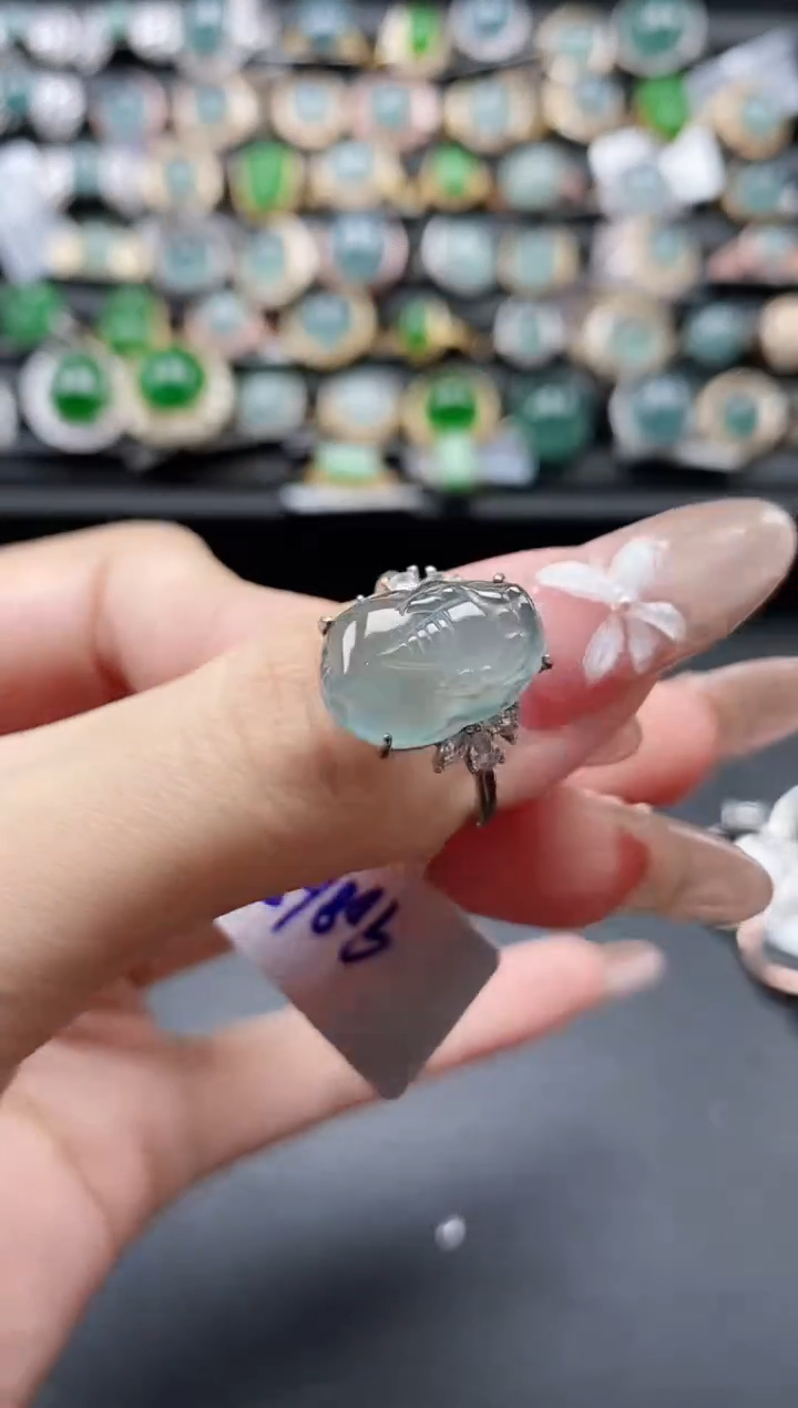 【闪购商品】翡翠戒指银S925镶嵌51511