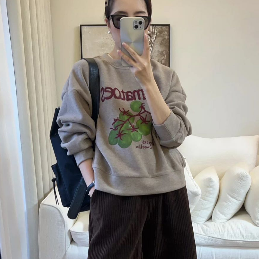 089【冬季新款】韩系超洋气休闲款番茄刺绣加厚羊毛圆领卫衣（9171