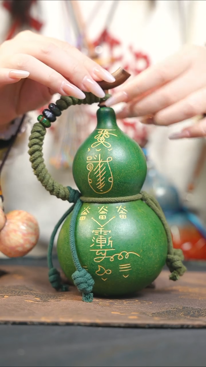 【闪购商品】RF175大漆酒葫芦不包手串及旋转底座