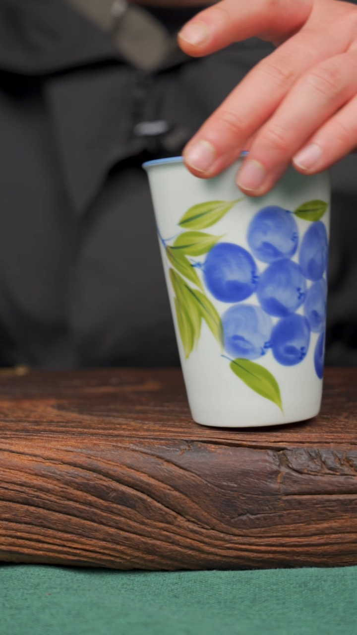 【闪购商品】瓷片105景德镇杯釉下手工手绘瓷器 