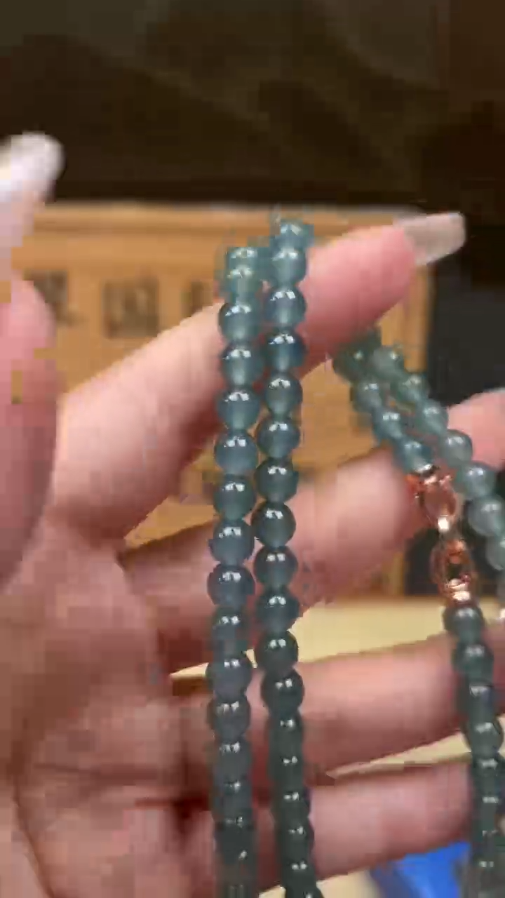 【闪购商品】翡翠颈饰未镶嵌多样性发货 (只发一件) *A25