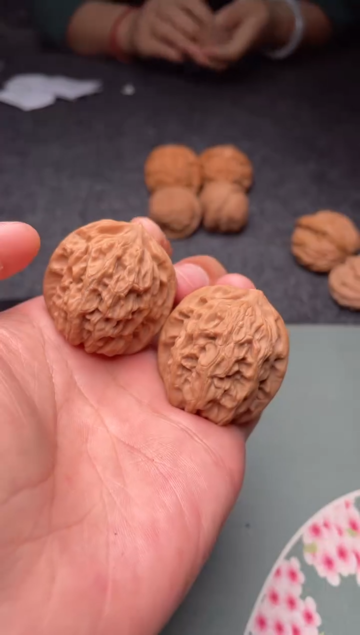 把件文玩核桃a329  龙脉   36尺