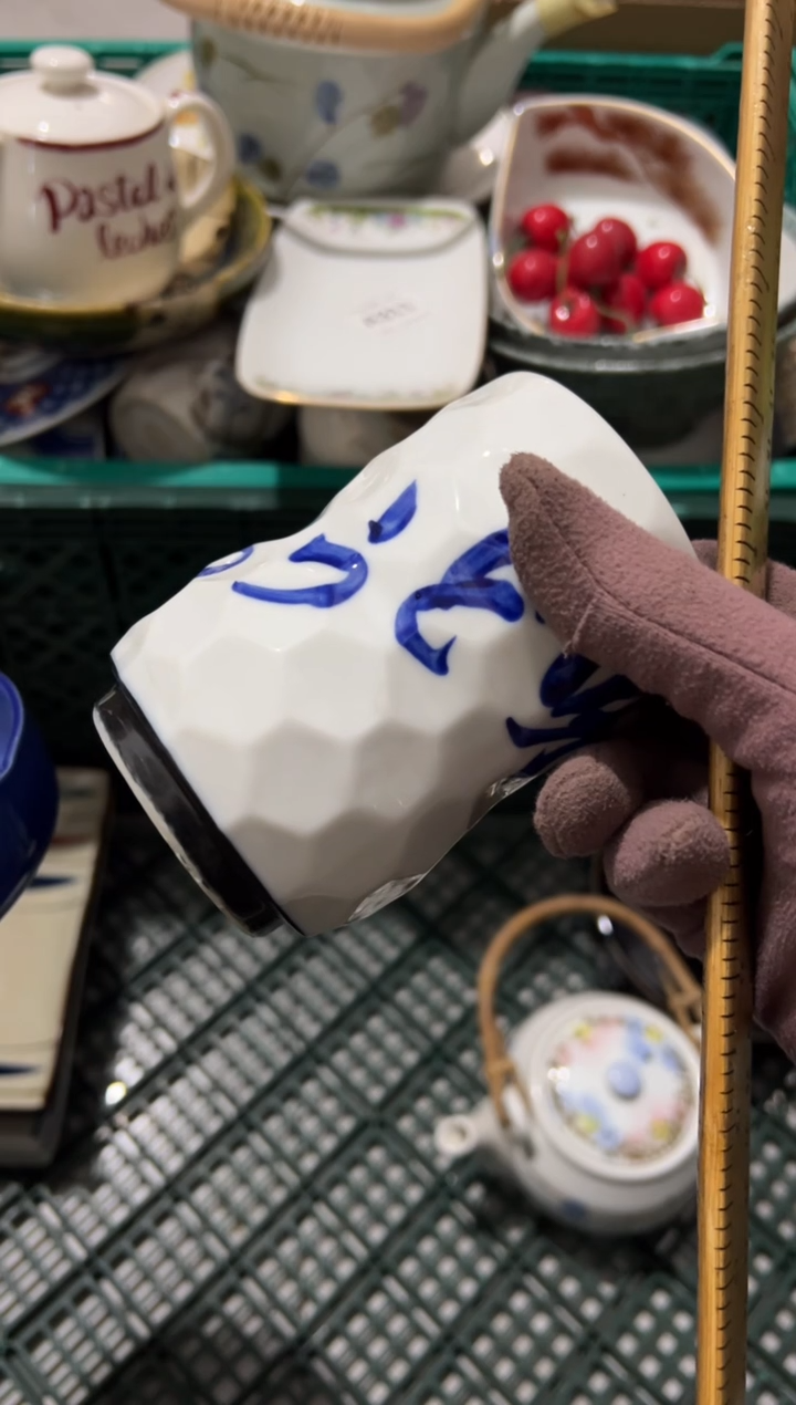 甜***月甜蜜小岁月  中古商品默认瑕疵完美主义慎拍