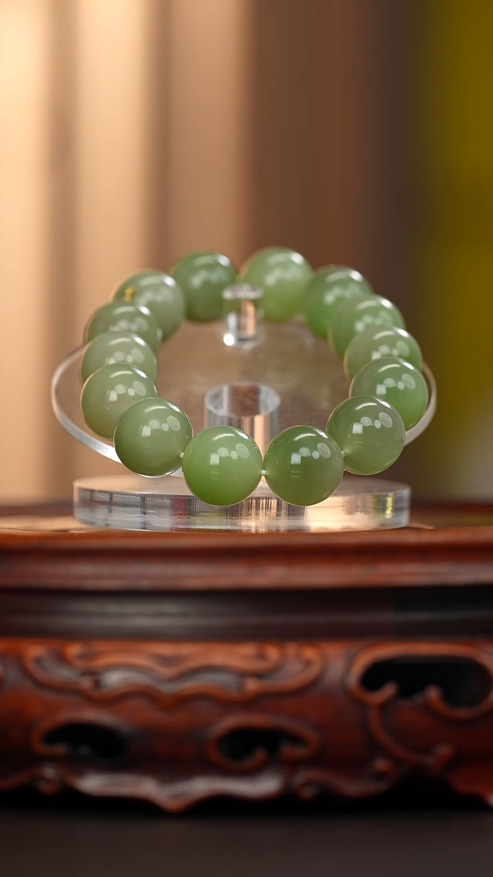 未镶嵌和田玉把件和田玉