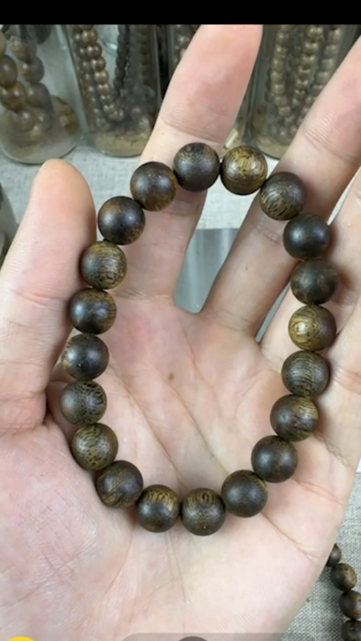 【闪购商品】沉香手串种植绿棋1.05单圈11克