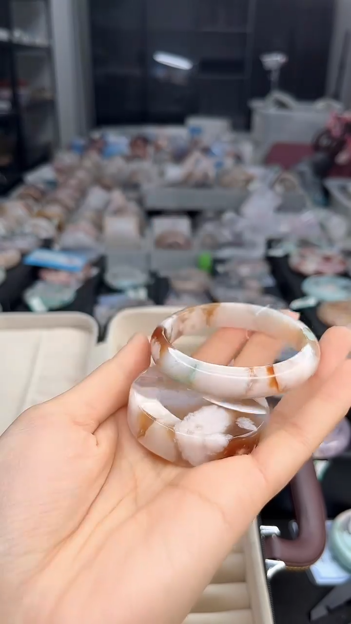 石英质玉手镯未镶嵌53圈口（赠送镯心）6806114