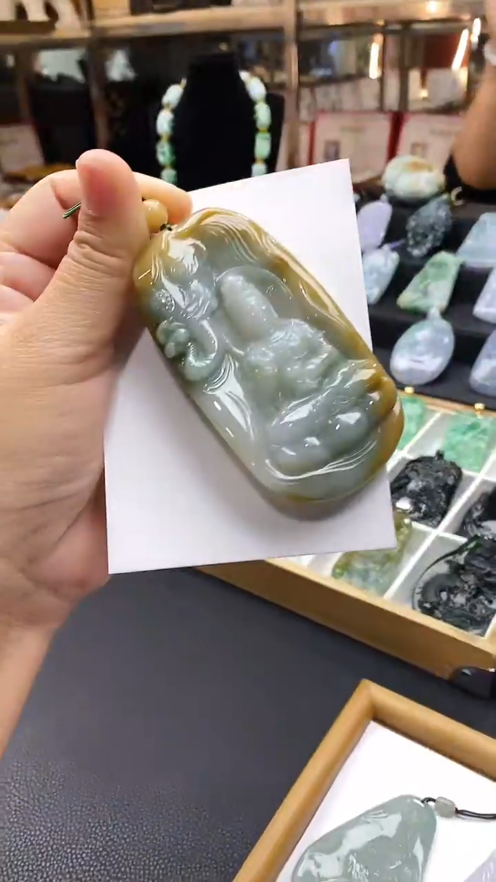【闪购商品】翡翠颈饰未镶嵌挂件