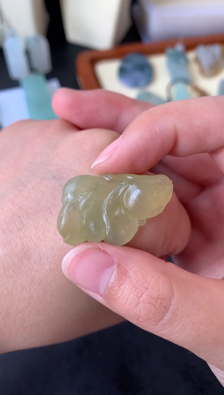 【闪购商品】定制翡翠未镶嵌翡翠