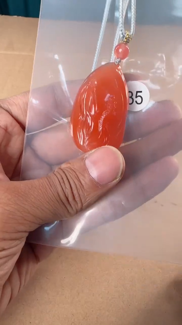 【闪购商品】南红玛瑙颈饰未镶嵌原矿无优化无裂