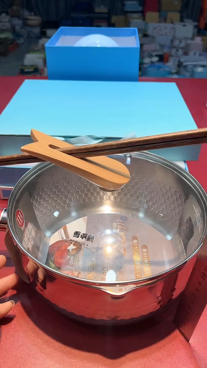 【闪购商品】瓷片锅碗瓢盆一件不剩