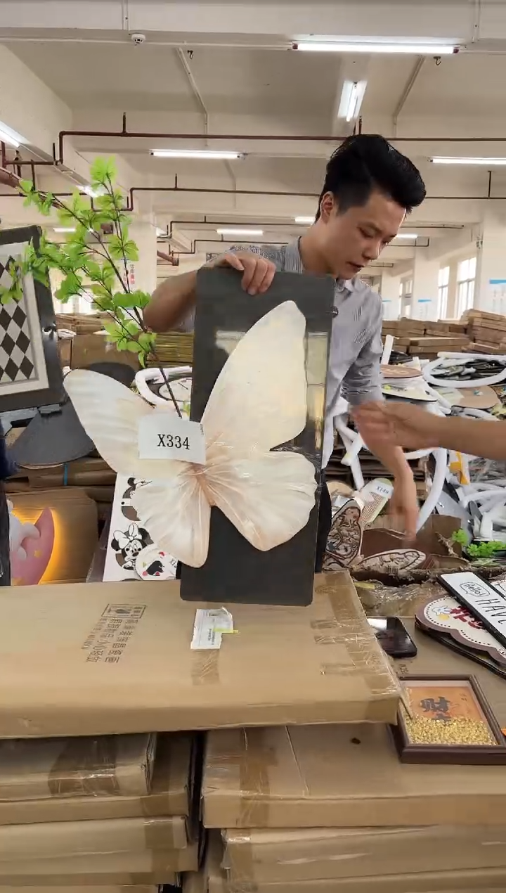 横款孤品果果微瑕闪购F334