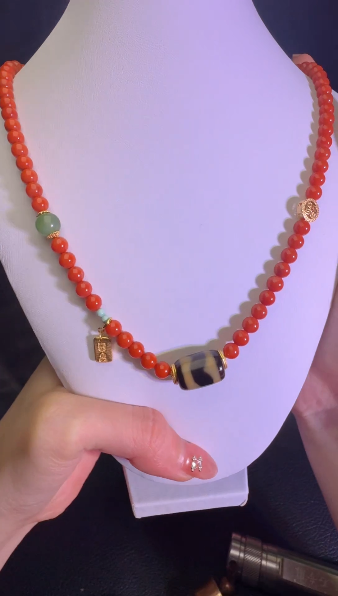 【闪购商品】南红玛瑙项链未镶嵌。