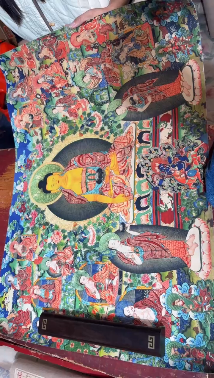 卷轴画龙妹的唐卡tk16