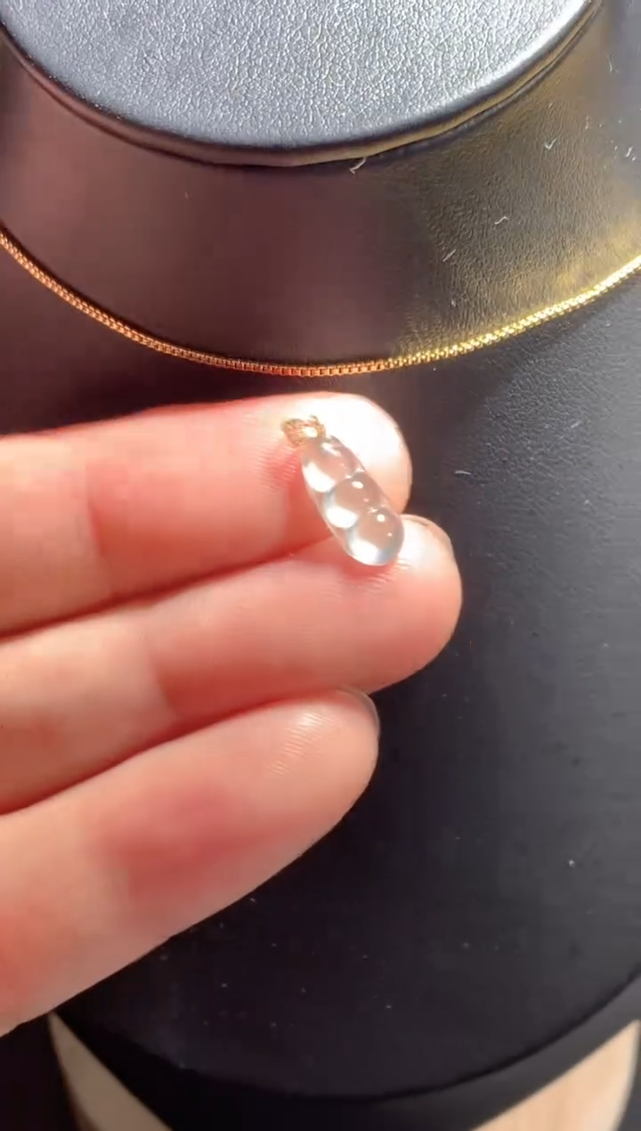 颈饰18K金镶嵌翡翠   