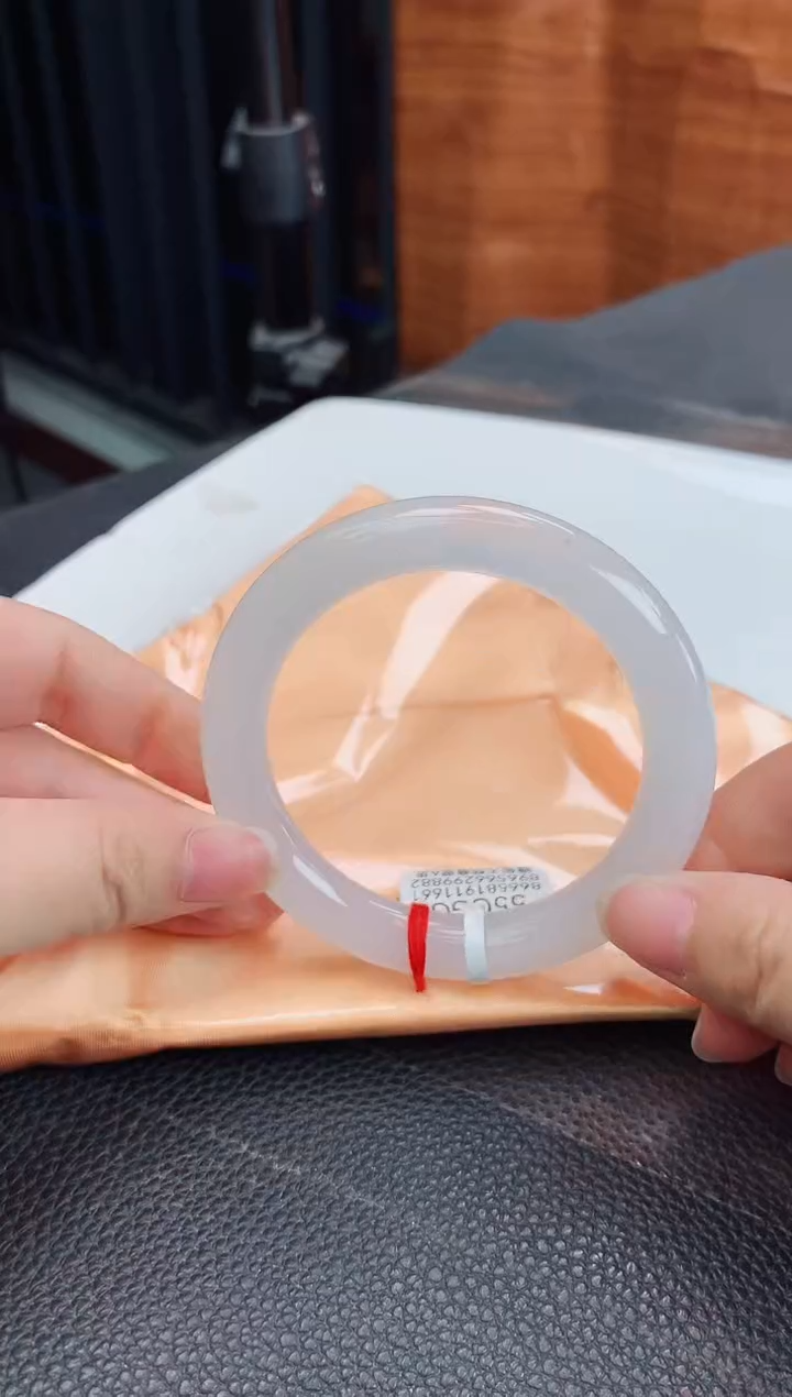 【闪购商品】翡翠手镯未镶嵌缅甸天然翡翠A货手镯