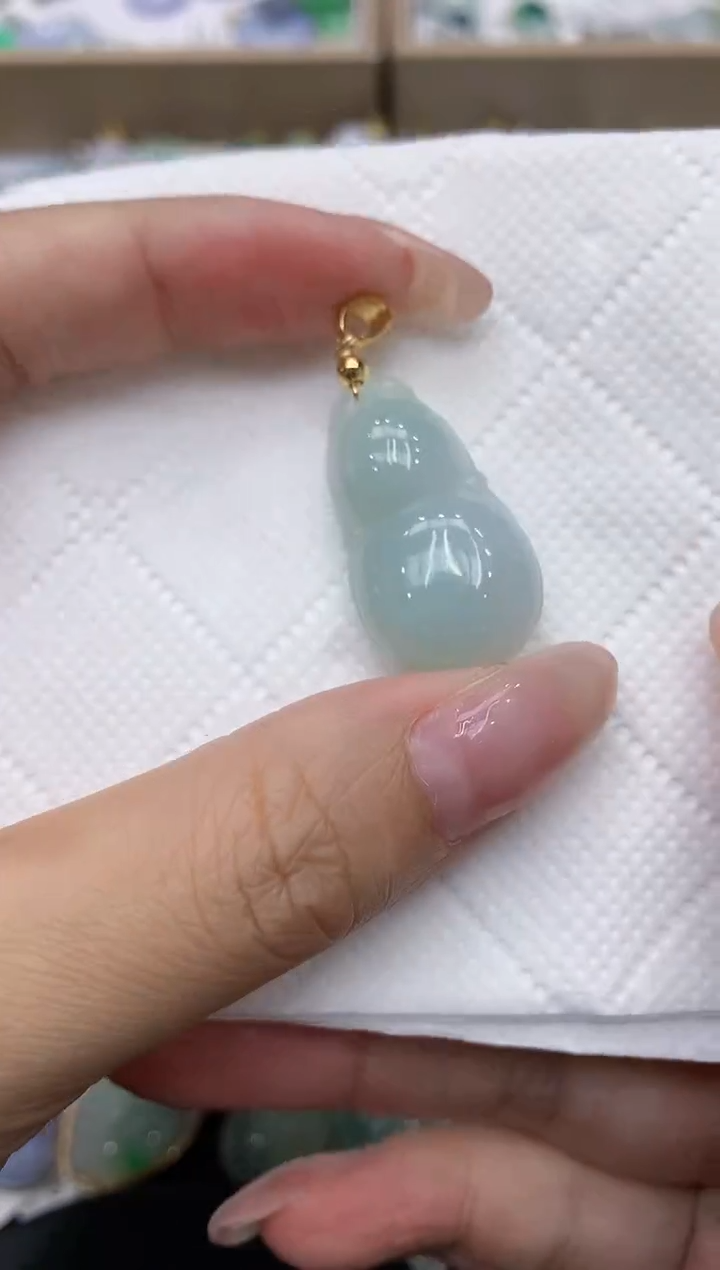 翡翠未镶嵌颈饰111111111