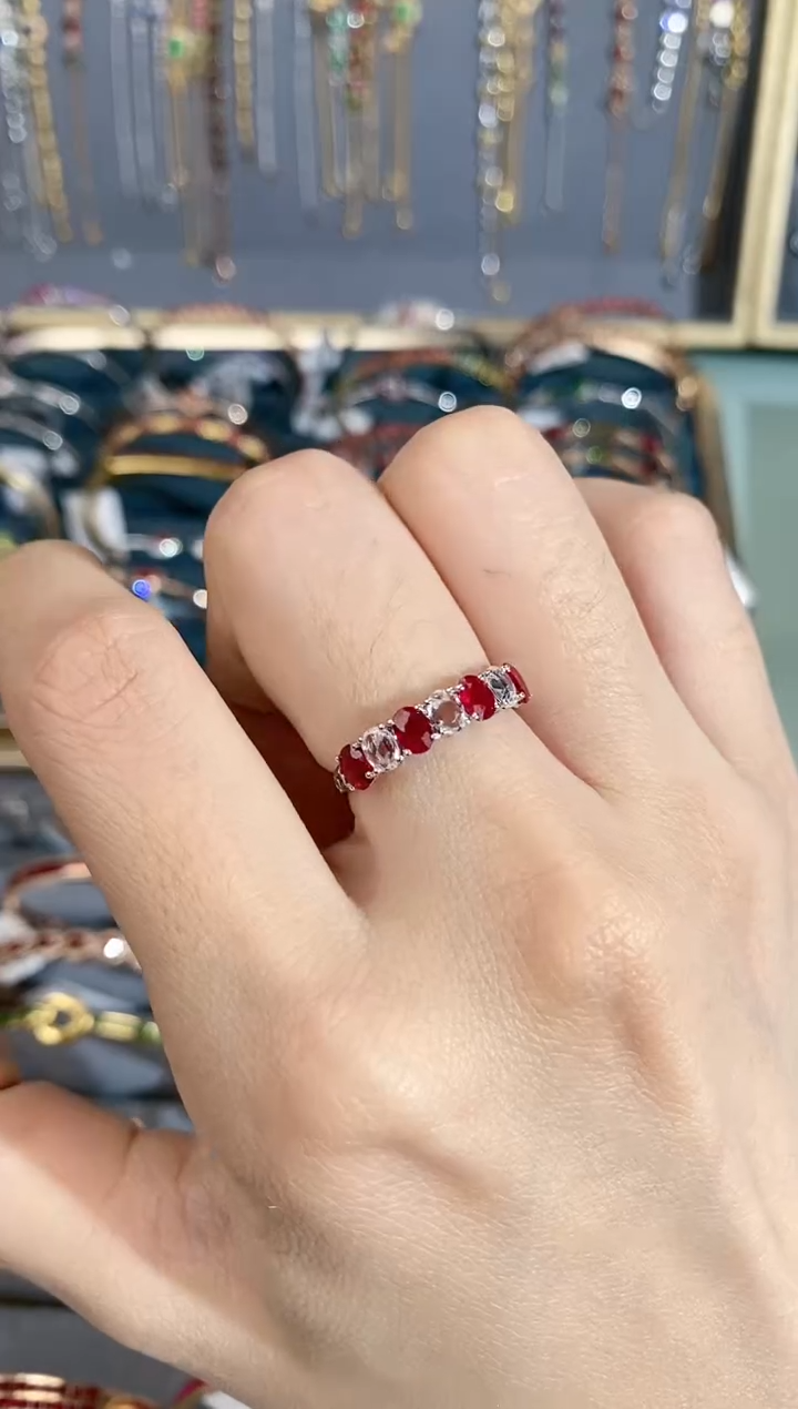 【闪购商品】红宝石戒指18K金镶嵌戒指