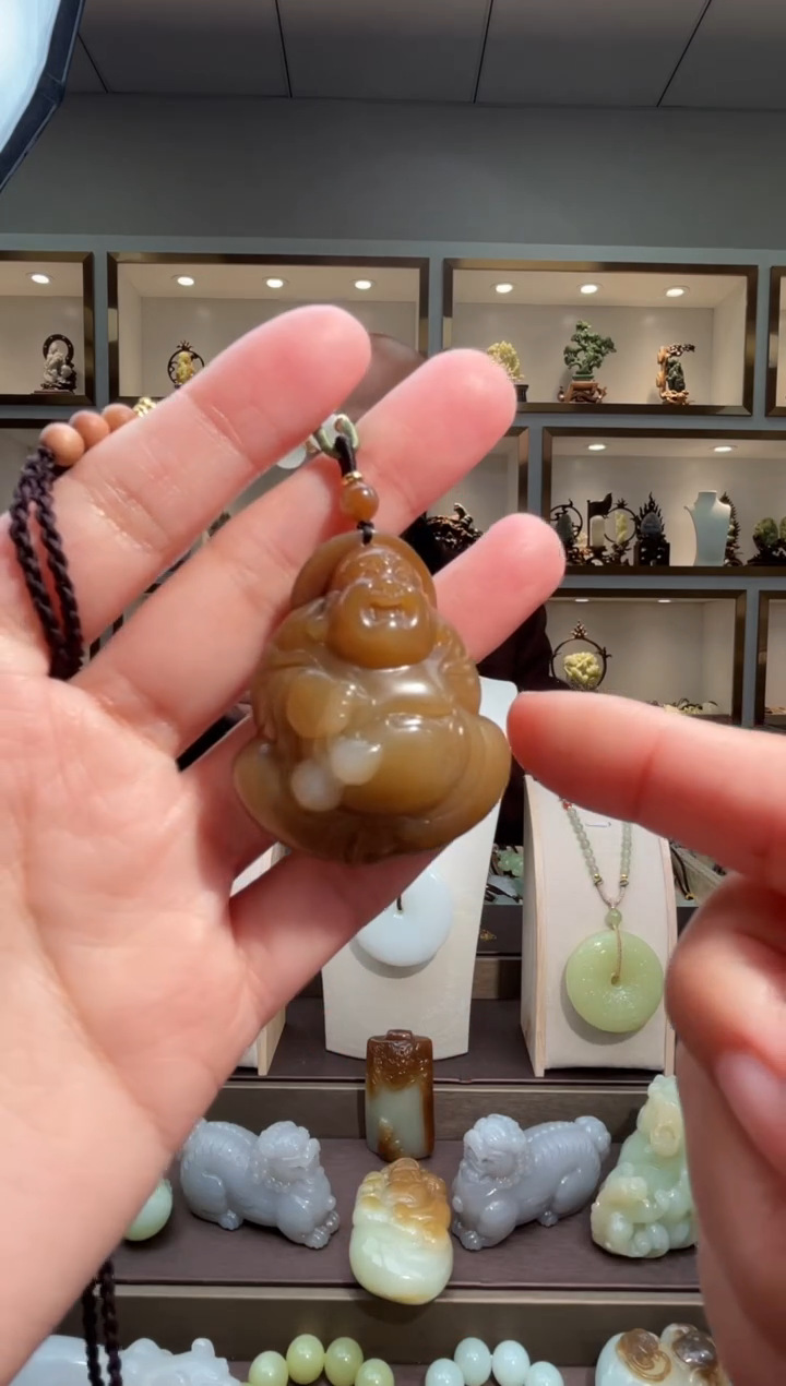 颈饰未镶嵌和田玉苏