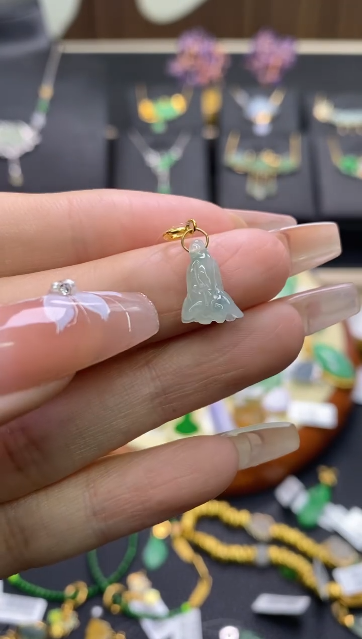 【闪购商品】翡翠颈饰18K金镶嵌净货13126