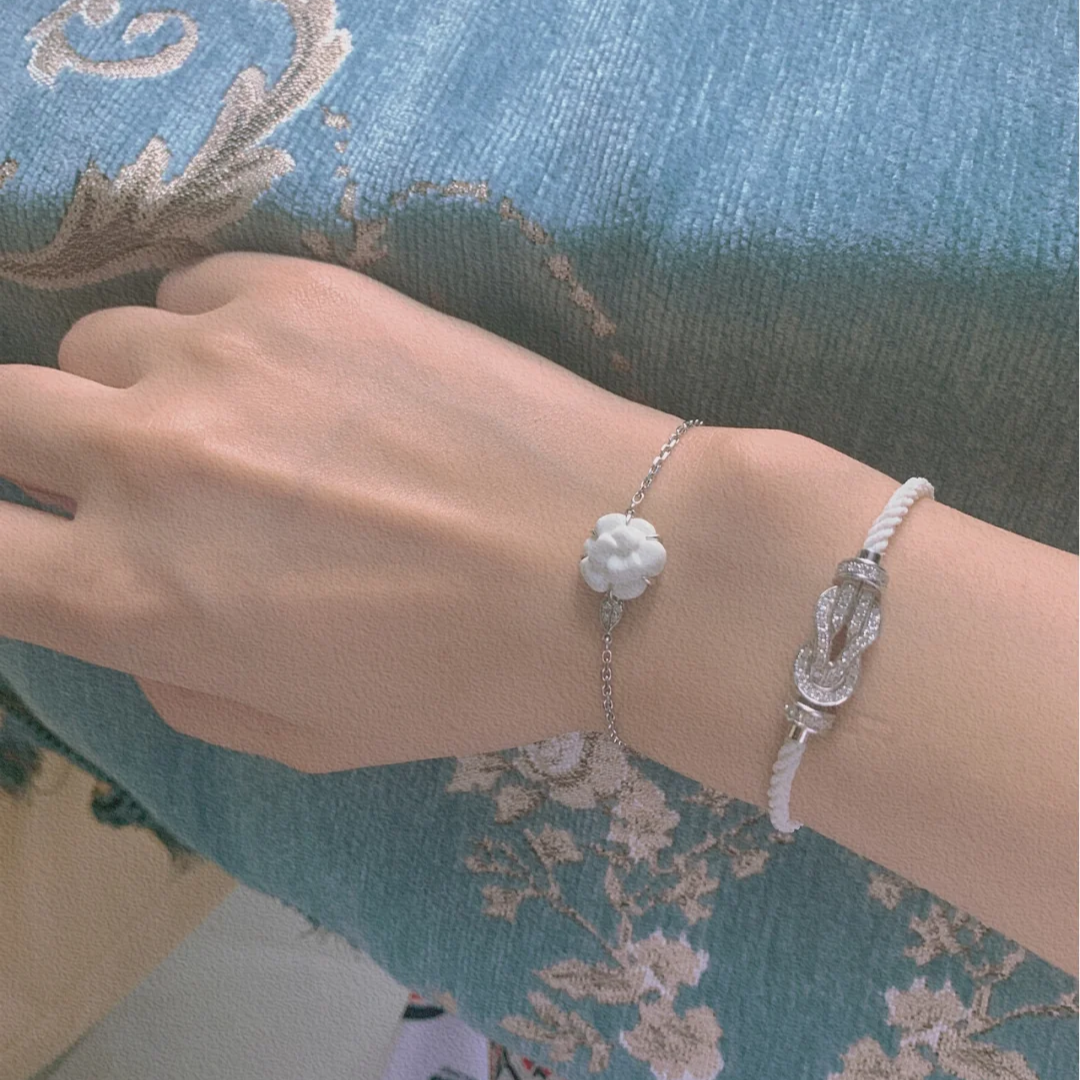 99新 Chanel/香奈儿 -288 小花6欢 山茶花 白陶瓷 手链