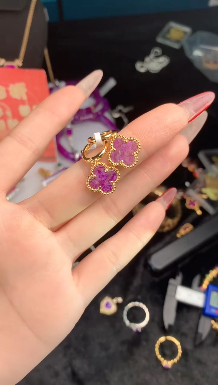 【闪购商品】苏纪石（舒俱来）.银S925镶嵌舒俱来耳饰