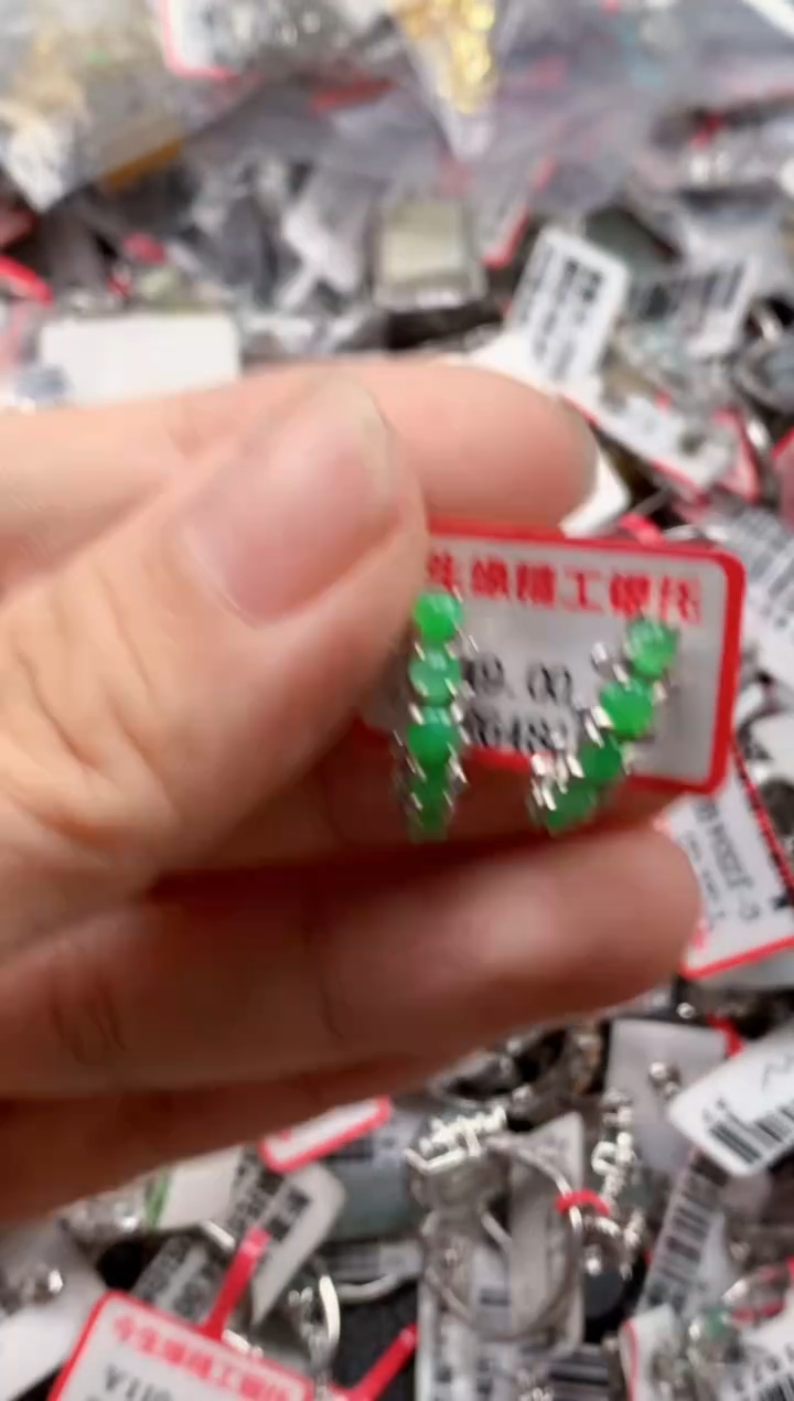 银S925镶嵌戒指翡翠天然A货缅甸翡翠