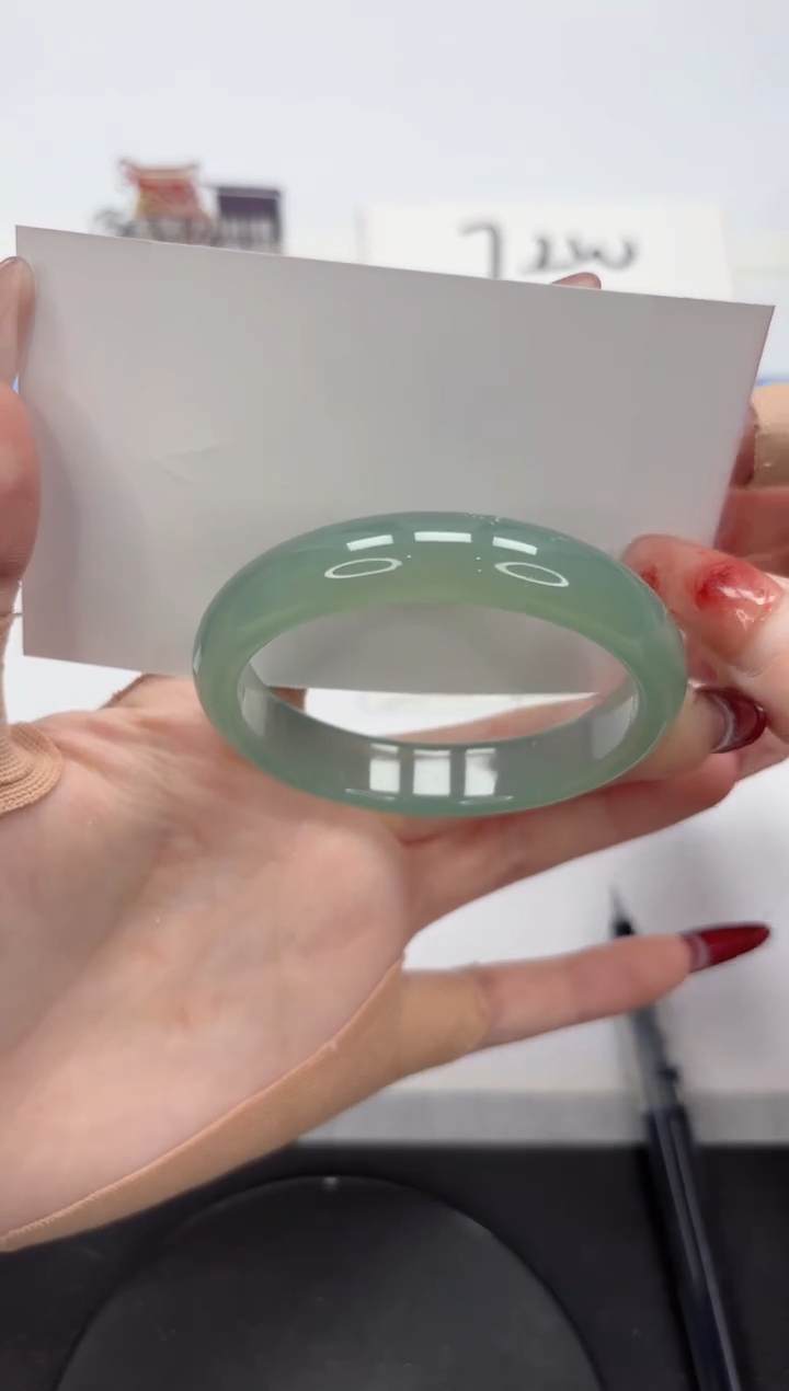 【闪购商品】石英质玉手镯未镶嵌A187-53.1