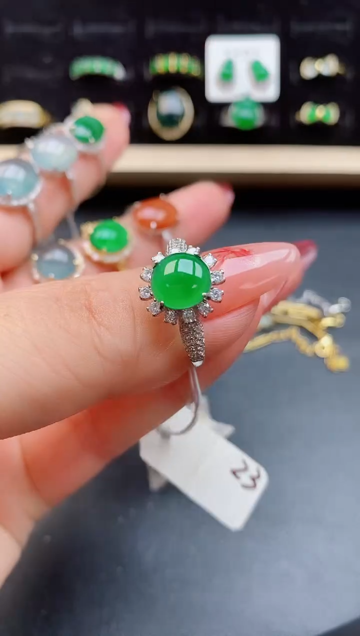 【闪购商品】翡翠戒指银S925镶嵌12121