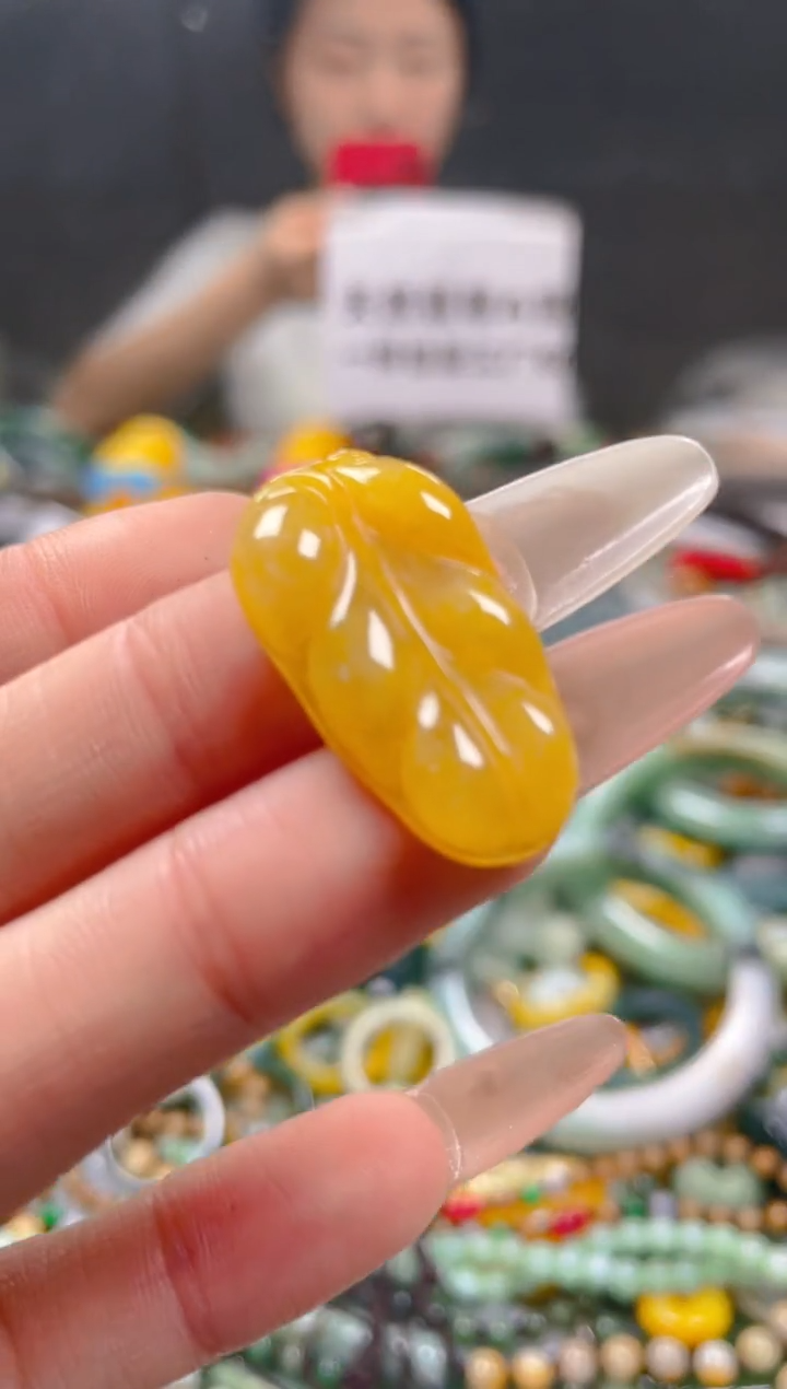 【闪购商品】翡翠颈饰未镶嵌/G/翡翠A货一图一物