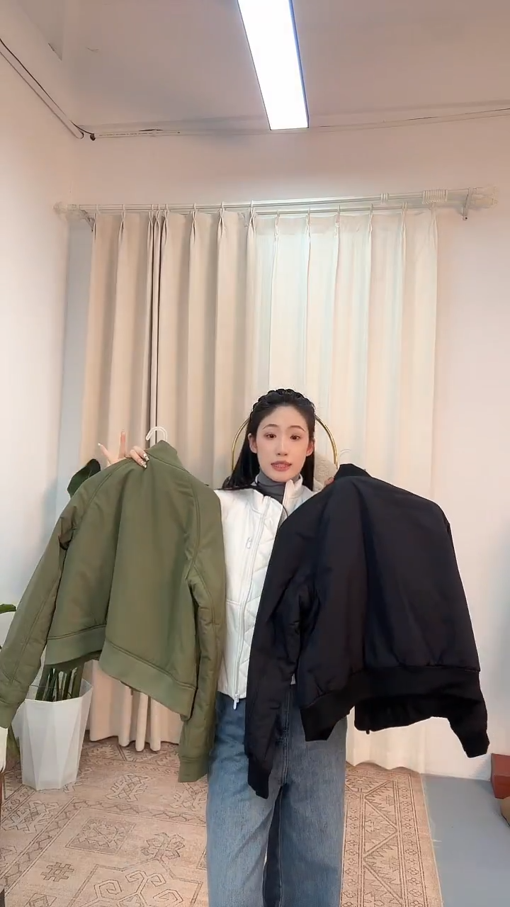 28女士时尚搭配棉服