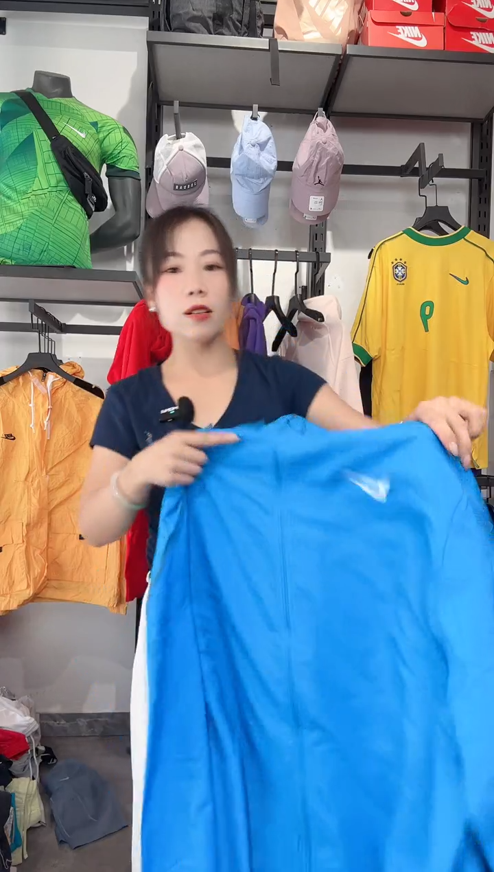 1512   编码 瑕疵款直播间过款为准 尺码XXL