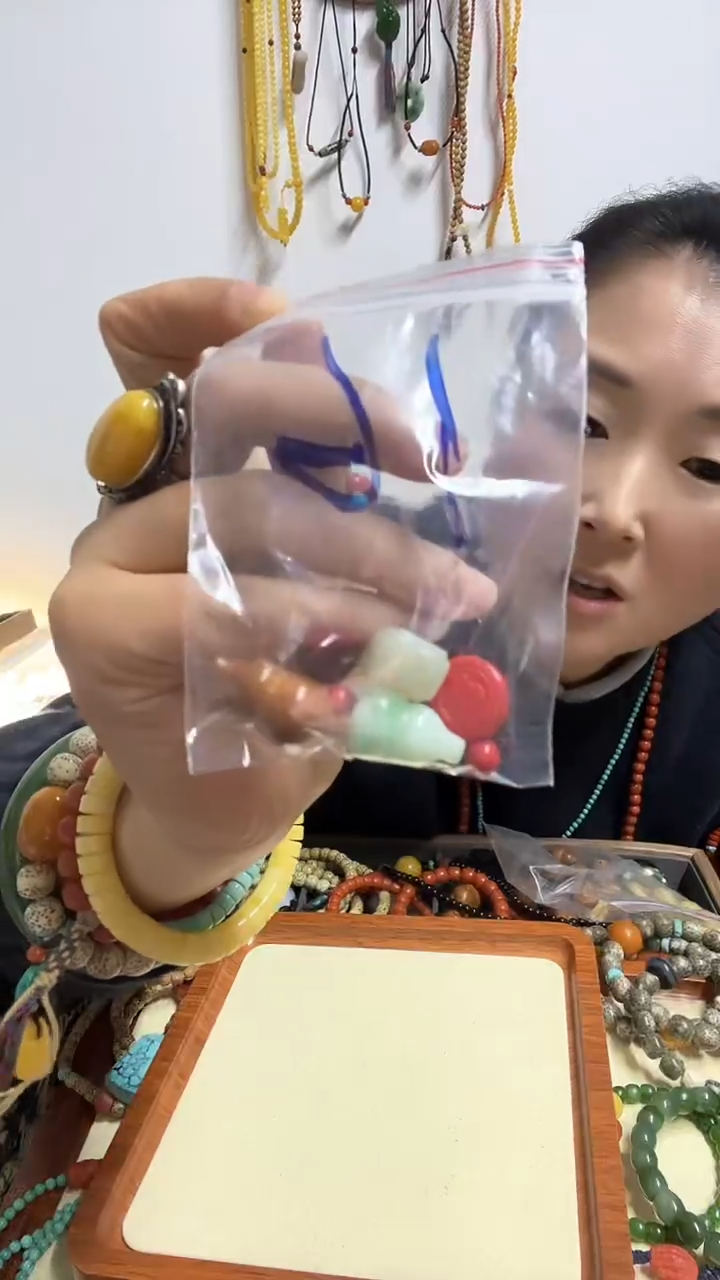 【闪购商品】橄榄核吊坠16号精品组合