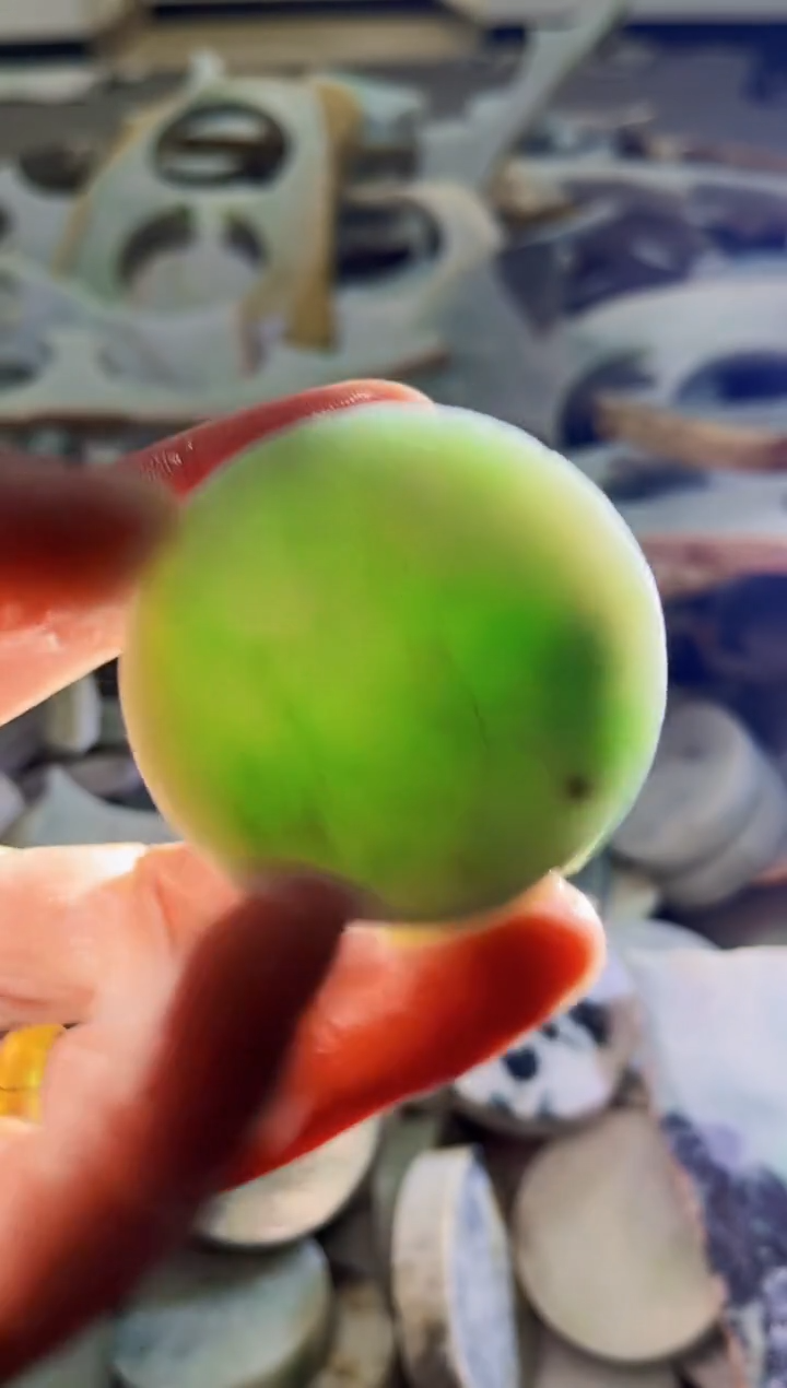 【闪购商品】翡翠挂件未镶嵌A货康壹393