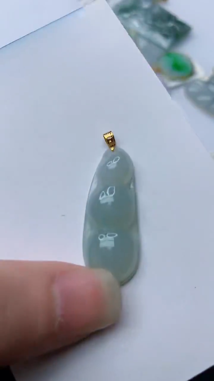 【闪购商品】翡翠颈饰18K金镶嵌7.........