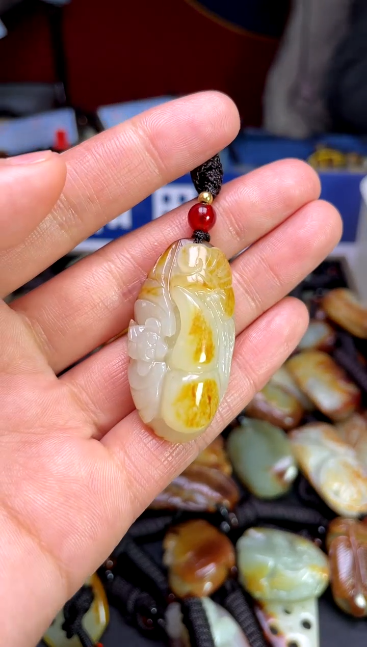 【闪购商品】和田玉颈饰未镶嵌12312