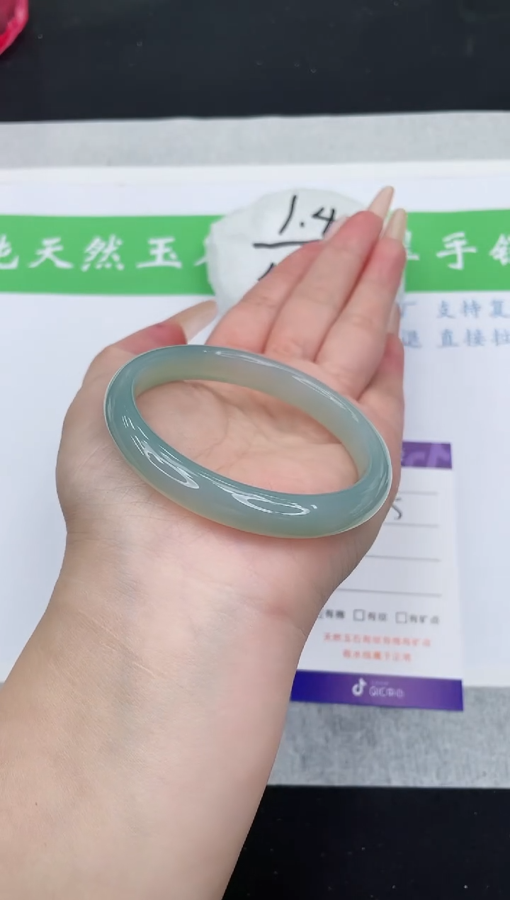 【闪购商品】石英质玉手镯未镶嵌M309-56+