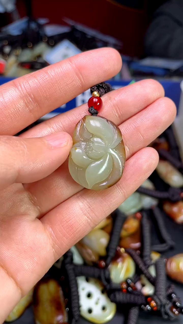 【闪购商品】和田玉颈饰未镶嵌3