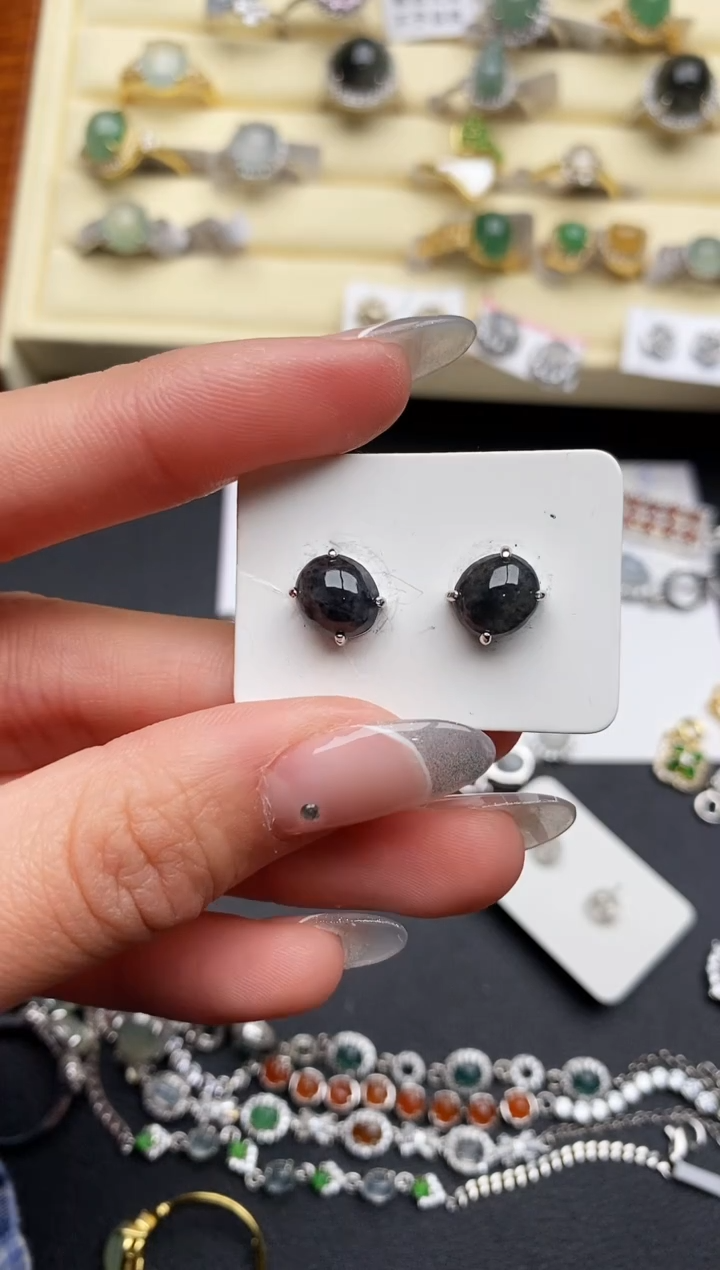 【闪购商品】翡翠戒指银S925镶嵌66666666+6