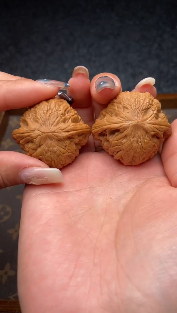 把件文玩核桃B78号41尺铁锤